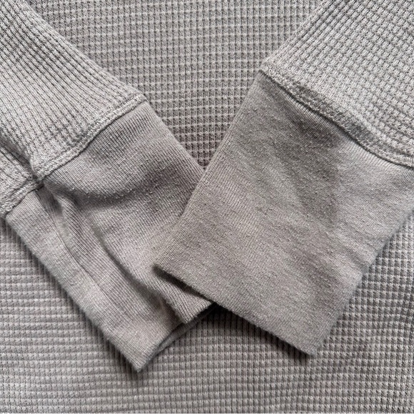 Aritzia The Group Babaton Thermal Cowlneck
Sweater Sz XS - Picture 7 of 8